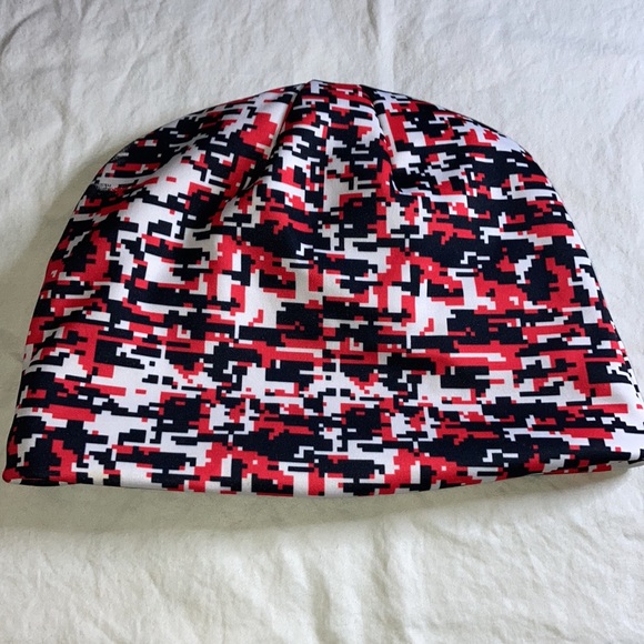 Quaker state beanie - Picture 3 of 3